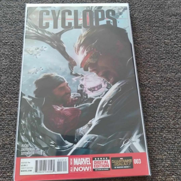 Comic Book Bundle of 8 - Picture 9 of 11